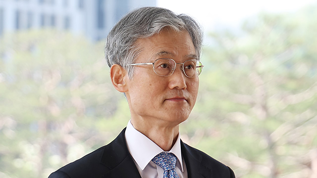 [속보] 조희대 “대법관 증원, 공론장 마련되길”<br>…국회와 논의할 듯