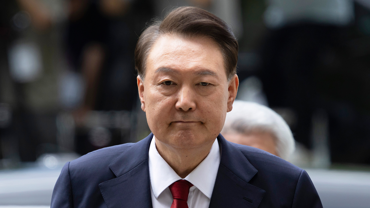 윤 전 대통령 불출석…김건희 집사 체포영장 청구