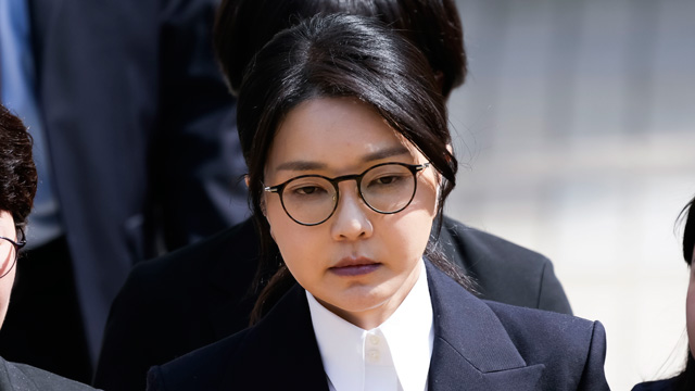 김건희 구속 후 세 번째 특검 출석…‘건진 통일교 청탁 의혹’ 조사