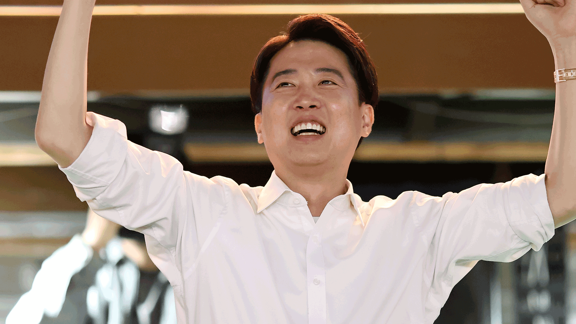 이준석, ‘청년·미래’ 강조…<br>“단일화 쇼 아닌 정면돌파”