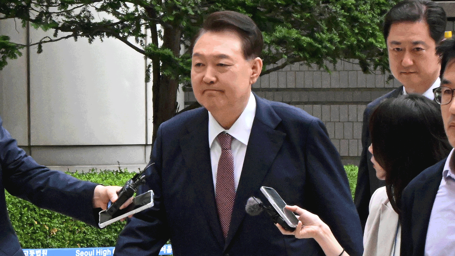 ‘고강도 조사 예고’ 윤 2차 소환<br>…김 여사 소환조사 시점은?