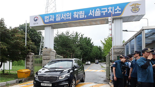 내란 특검 “尹 인치지휘 집행 안 돼…추가 출석 통지 아직”