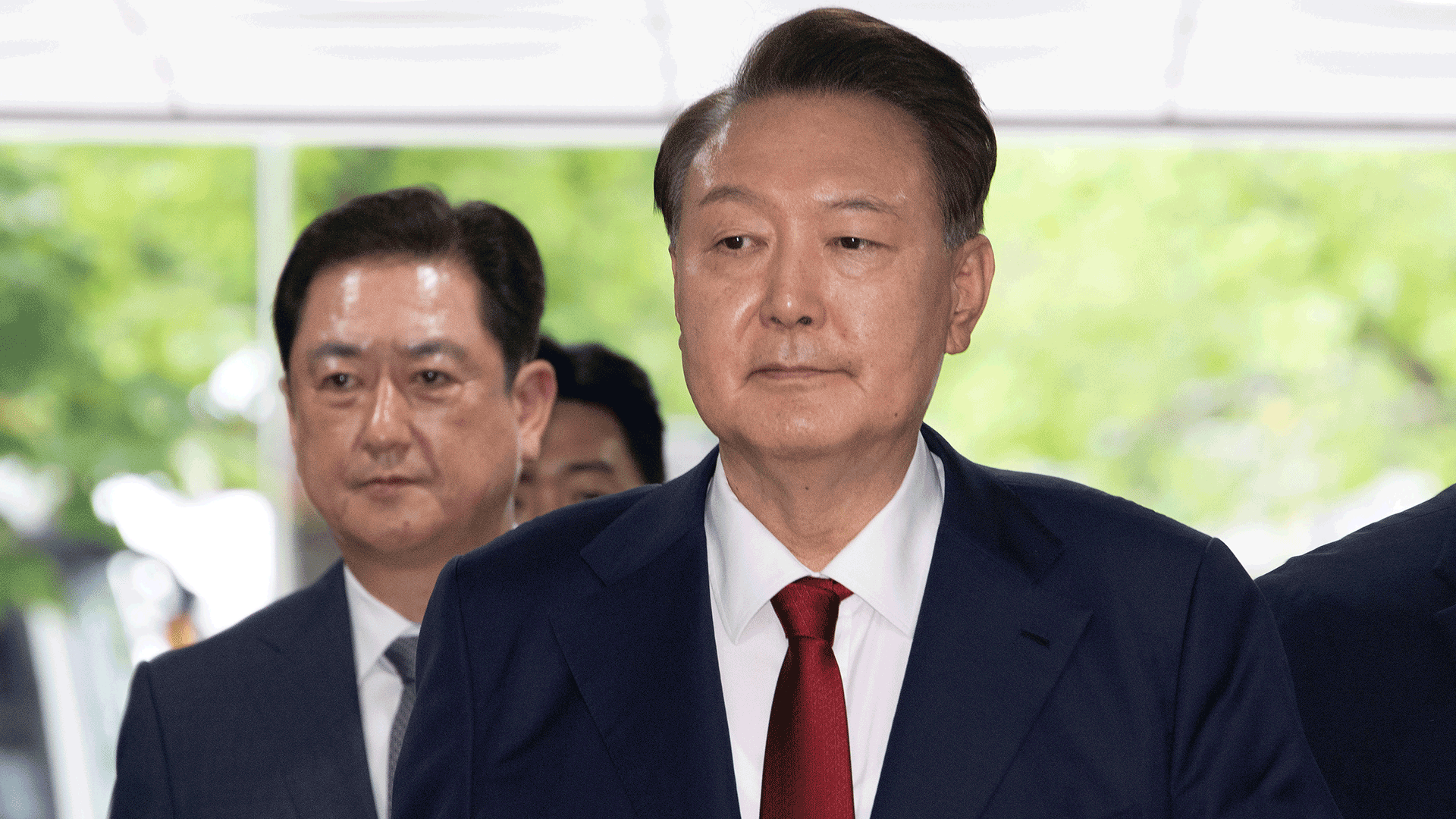 변호사 구할 돈도 없다더니…윤 전 대통령 부부 <br>재산 80억 원