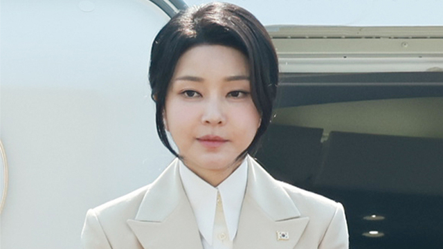 민주당 “김건희, 죗값 면하려 국격 추락시켜…더 무겁게 처벌해야”