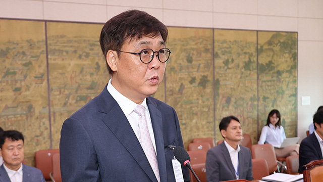 최휘영 문체부 장관 후보자 “K컬처 시장 300조원 시대 열 것”