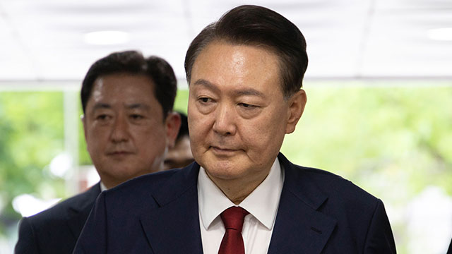 尹 측 “강제구인 시도는 불법”…특검팀 “체포영장 재청구 검토”